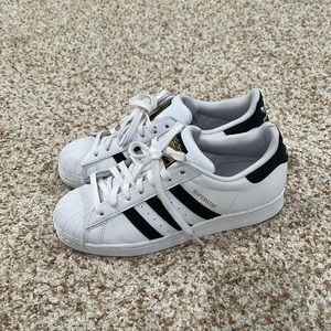 Adidas Superstar Sneakers